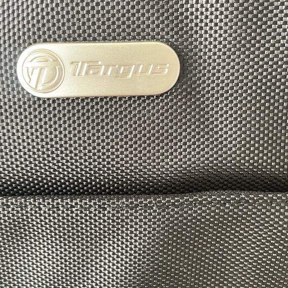 Targus corporate traveler backpack - Picture 3 of 12